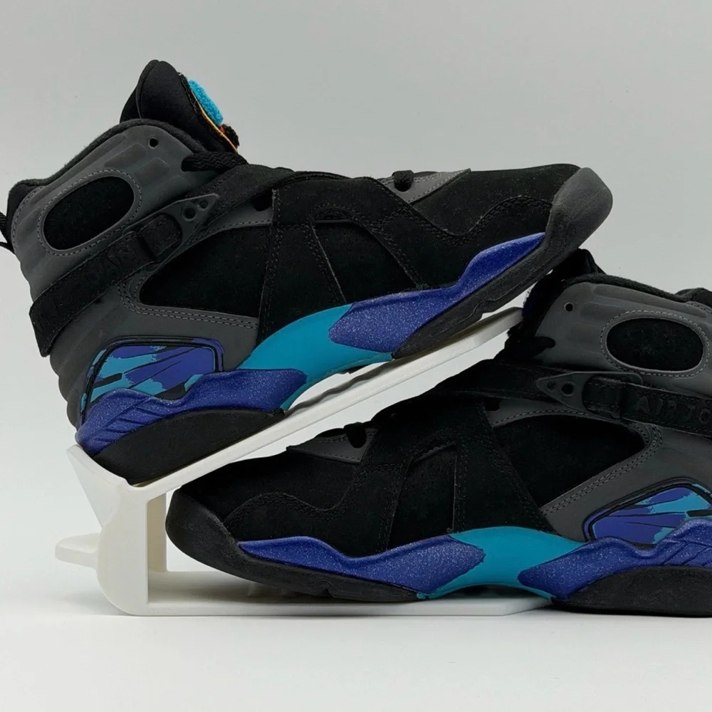 Air Jordan 8 Retro